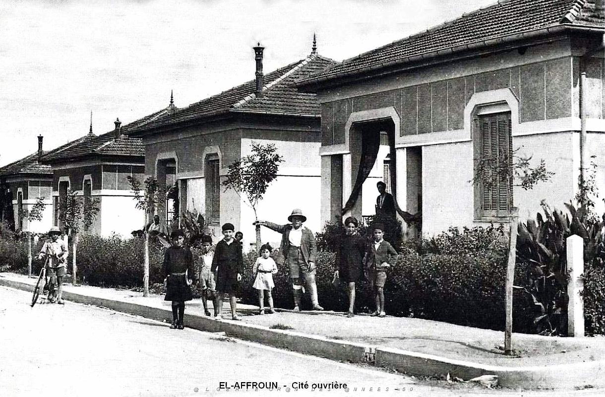 1289- El-Affroun - Cite ouvriere.jpg